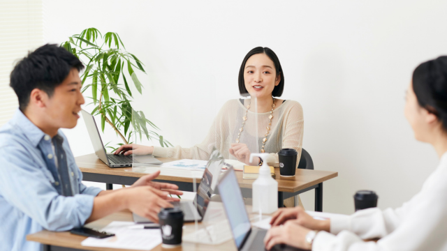 Effective Communication Skills: Complete Guide to workplace Communication