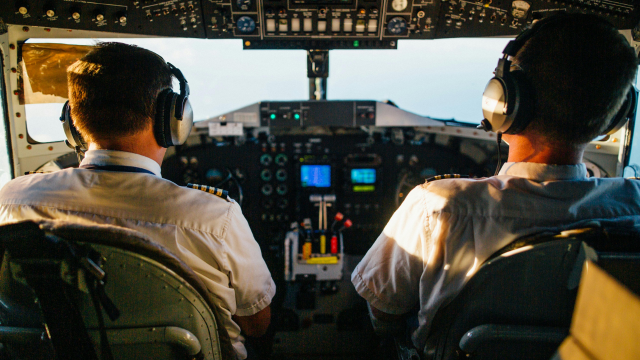Aviation Crew Management Training: A Guide